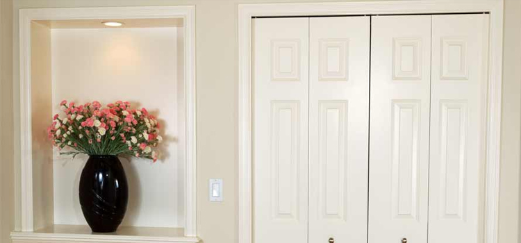 residential closet door repair in Magalia